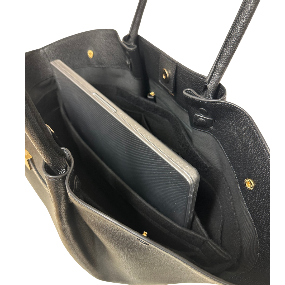 Liner for DeMellier New York