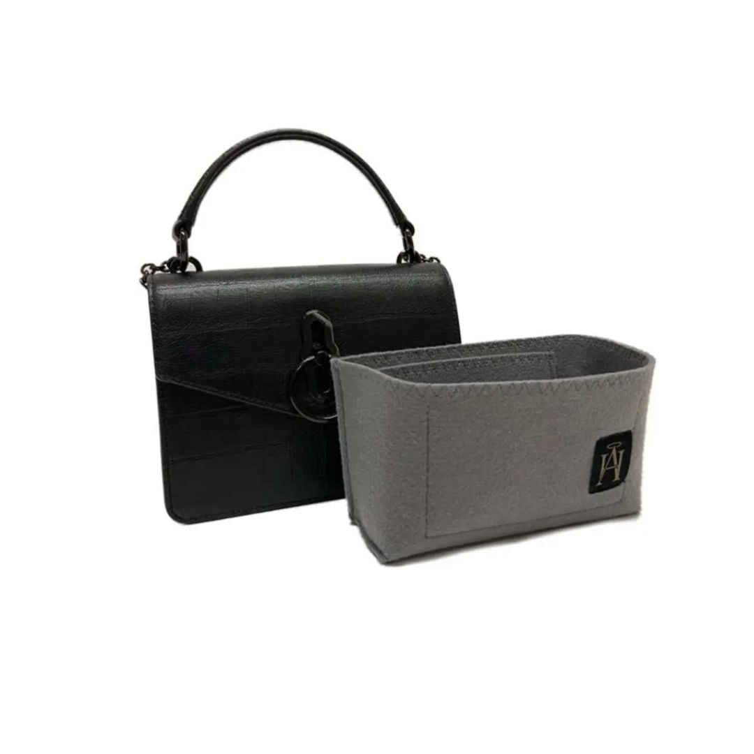 amberley crossbody handbag liner / bag organiser