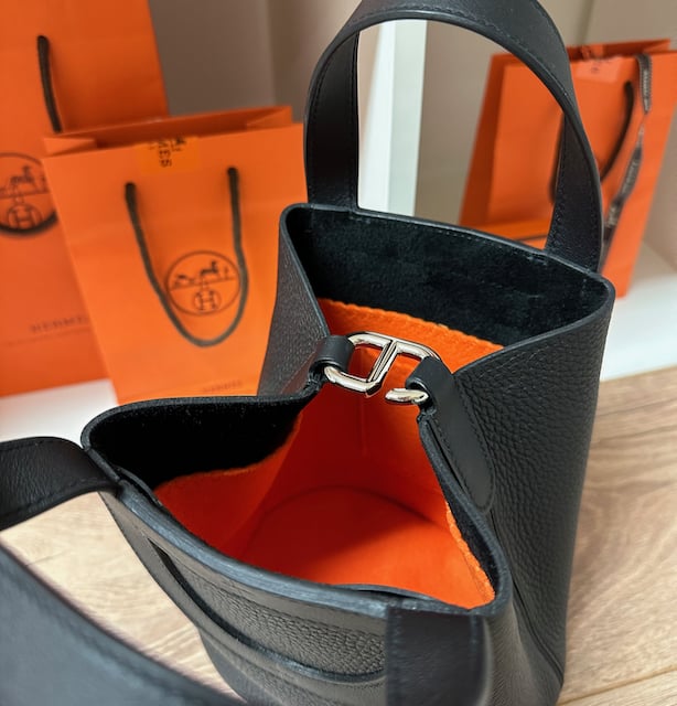 Liner for Hermes In-The-Loop 18
